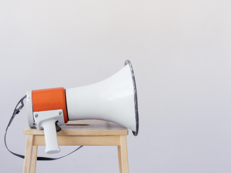 近隣トラブル（騒音・ゴミ・迷惑行為）で悩みの方へ。安全に解決するための正しい手順と相談窓口徹底解説